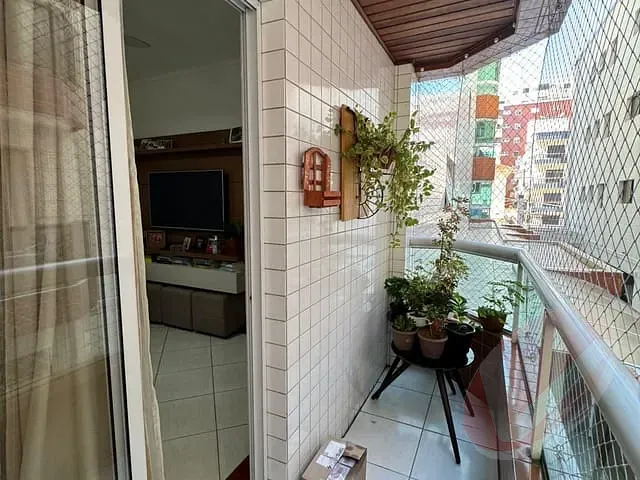 Apartamento com 114m² 2 quartos e 1 banheiro, à venda, no bairro Guilhermina em Praia Grande