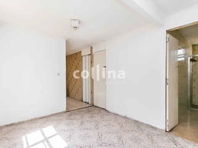 Apartamento 2 quartos e 1 banheiro, para alugar, no bairro Cohab V em Carapicuíba