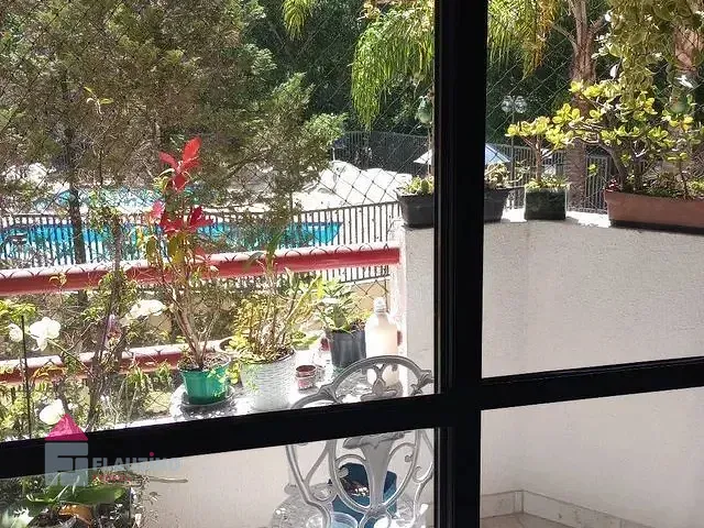 Apartamento com 75m² 2 quartos e 2 banheiros, à venda ou para alugar, no bairro Vila Andrade em São Paulo