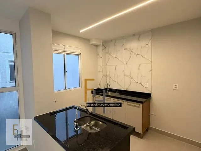Apartamento 2 quartos e 1 banheiro, à venda, no bairro Residencial Monte Carlo em Goiânia