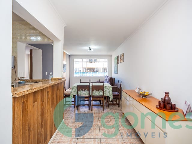 Apartamento 3 quartos e 2 banheiros, à venda, no bairro Centro em Curitiba