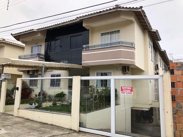 Apartamento com 72m² 3 quartos e 2 banheiros, à venda, no bairro Ingleses do Rio Vermelho em Florianópolis
