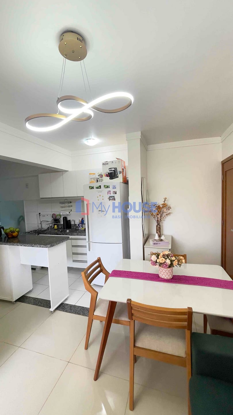 Apartamento à venda com 2 quartos, 76m² - Foto 47