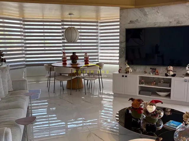 Apartamento com 305m² 4 quartos e 6 banheiros, à venda, no bairro Ondina em Salvador
