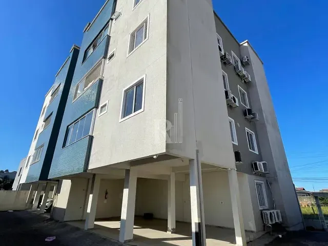 Apartamento 2 quartos e 1 banheiro, para alugar, no bairro Centro em Tijucas