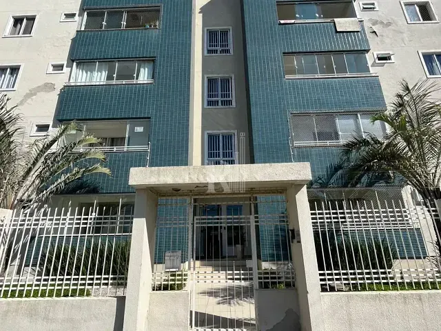 Apartamento 2 quartos e 1 banheiro, para alugar, no bairro Centro em Tijucas