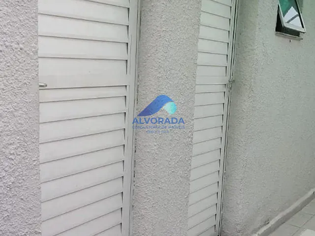 Apartamento 2 quartos e 1 banheiro, à venda, no bairro Vila Rossi em São José dos Campos