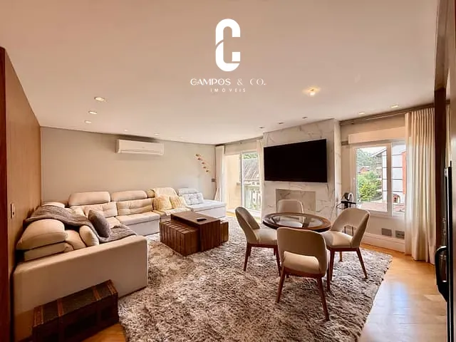 Apartamento com 200m² 5 quartos e 4 banheiros, à venda, no bairro Vila Capivari em Campos do Jordão
