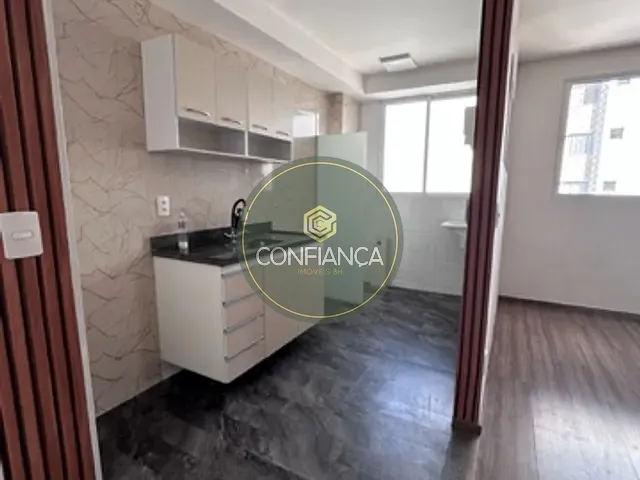 Apartamento 2 quartos e 1 banheiro, à venda, no bairro Nova Vista em Belo Horizonte