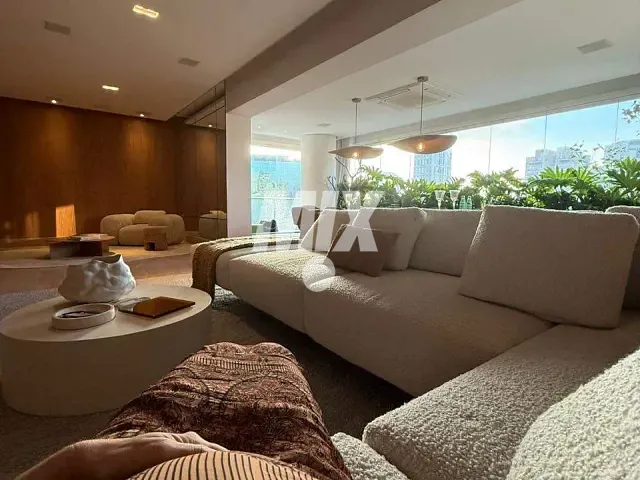 Apartamento 2 quartos e 3 banheiros, à venda ou para alugar, no bairro Itaim Bibi em São Paulo