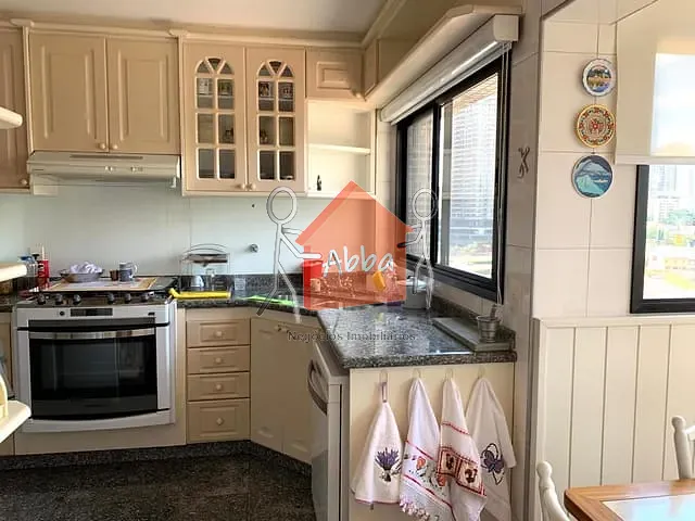 Apartamento 3 quartos e 3 banheiros, à venda, no bairro Santo Amaro em São Paulo