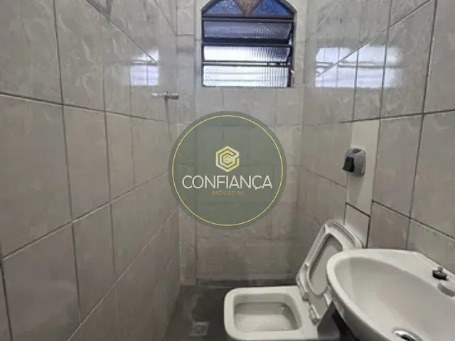 Apartamento 2 quartos e 1 banheiro, para alugar, no bairro Boa Vista em Belo Horizonte