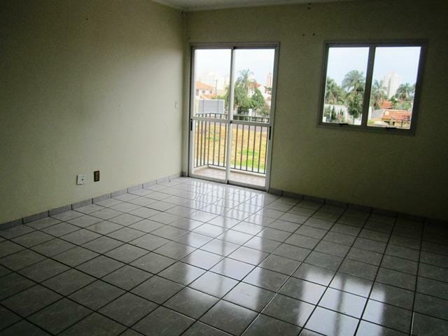Apartamento 3 quartos e 2 banheiros, à venda ou para alugar, no bairro Jardim Sumaré em Birigüi