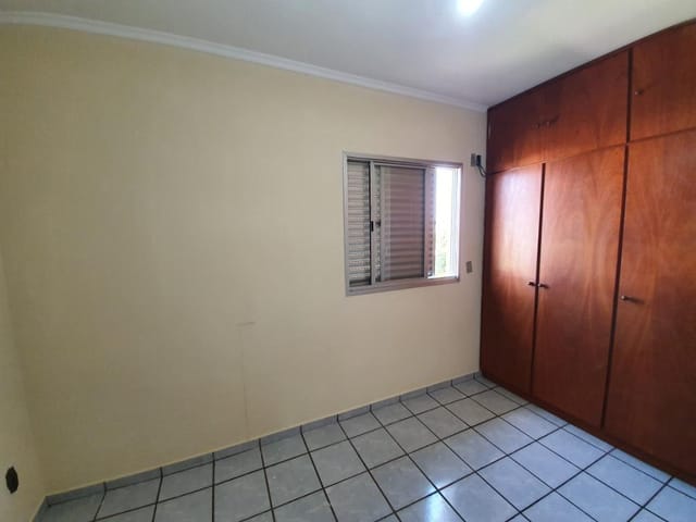 Apartamento 3 quartos e 2 banheiros, à venda ou para alugar, no bairro Jardim Sumaré em Birigüi
