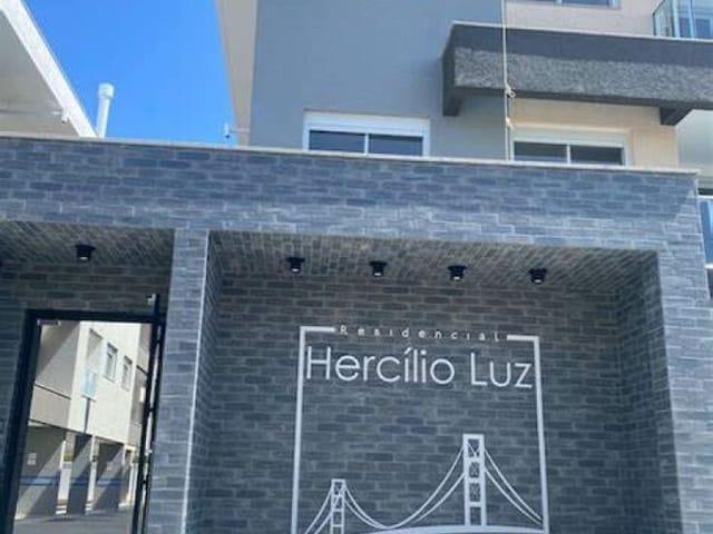Apartamento com 63m² 2 quartos e 1 banheiro, à venda, no bairro Ingleses do Rio Vermelho em Florianópolis