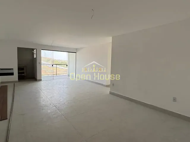 Apartamento 3 quartos e 1 banheiro, à venda, no bairro Jardim Amália em Volta Redonda