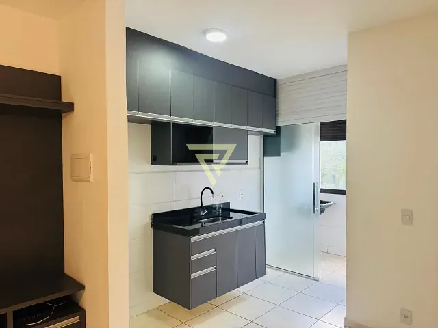 Apartamento 2 quartos e 1 banheiro, à venda, no bairro Jardim Interlagos em Ribeirão Preto