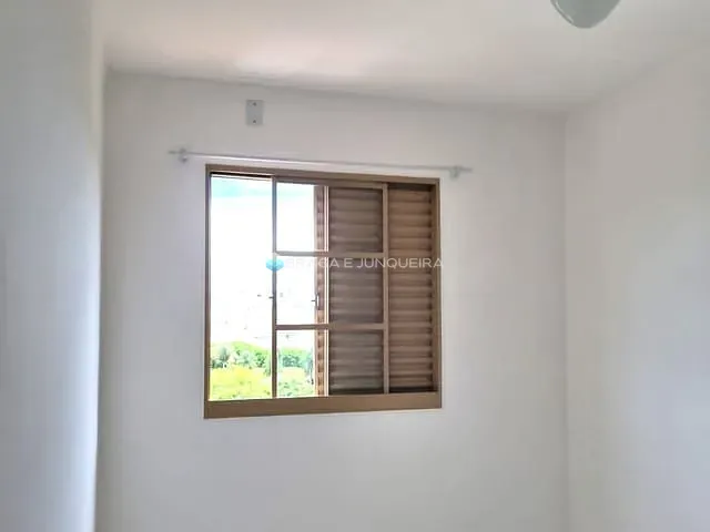 Apartamento 3 quartos e 1 banheiro, à venda, no bairro Residencial Rio das Flores em São José do Rio Preto
