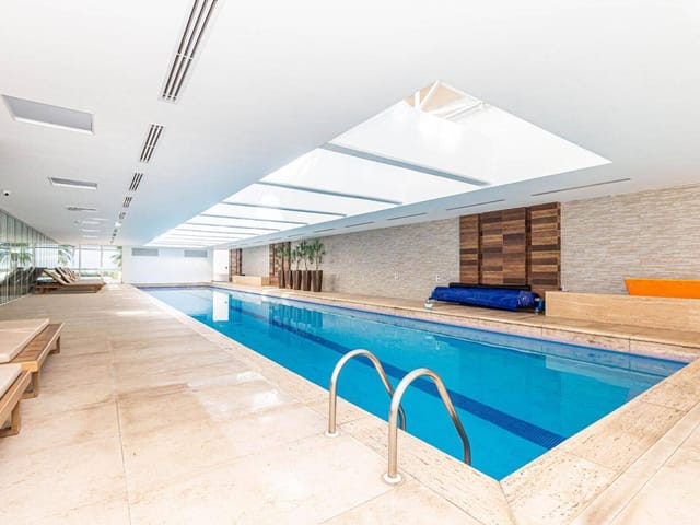 Apartamento com 308m² 3 quartos e 5 banheiros, à venda, no bairro Água Verde em Curitiba