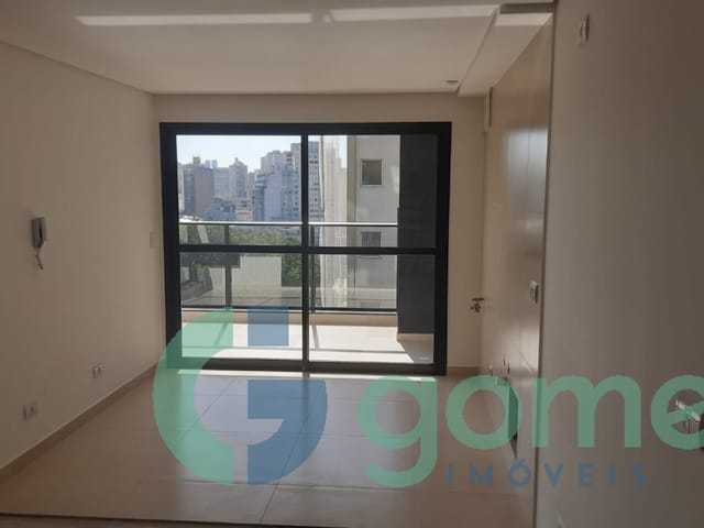 Apartamento 2 quartos e 2 banheiros, à venda, no bairro Centro em Curitiba