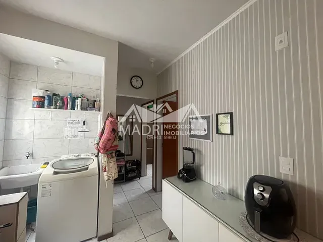 Apartamento com 61m² 2 quartos e 1 banheiro, à venda, no bairro São Sebastião em Palhoça