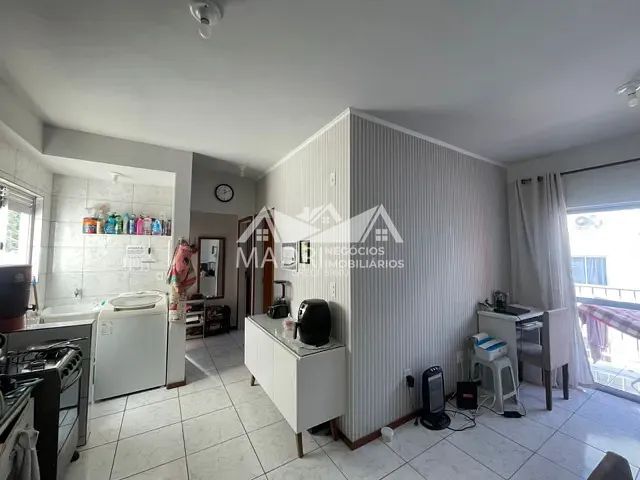 Apartamento com 61m² 2 quartos e 1 banheiro, à venda, no bairro São Sebastião em Palhoça