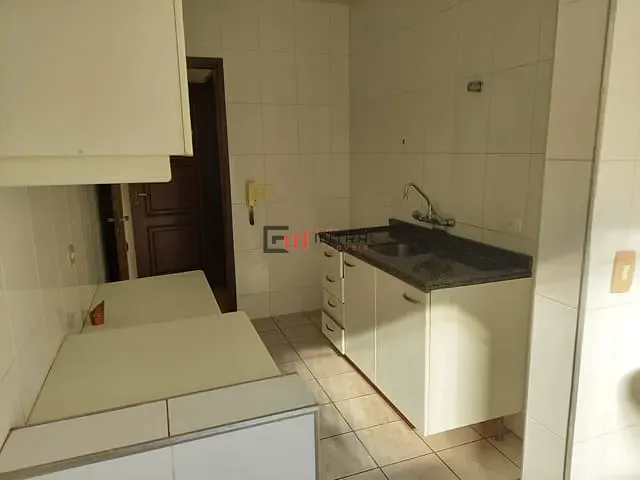 Apartamento 3 quartos e 2 banheiros, à venda, no bairro Centro em Londrina