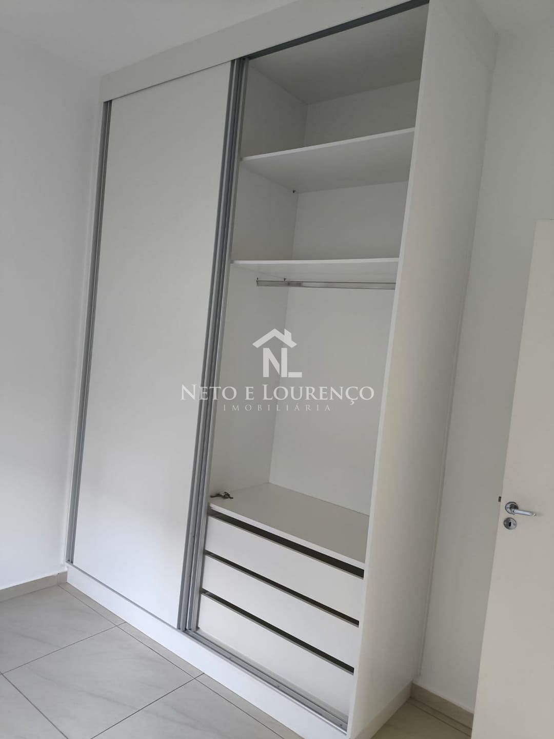 Apartamento à venda com 2 quartos, 30m² - Foto 10