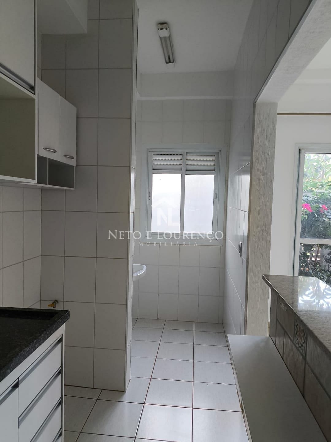 Apartamento à venda com 2 quartos, 30m² - Foto 7
