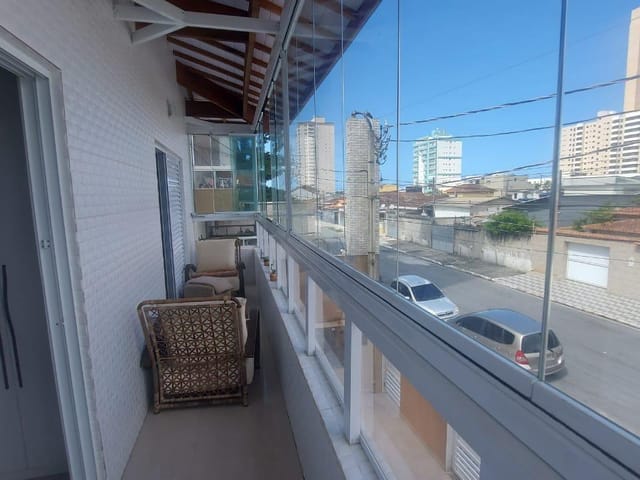 Apartamento 2 quartos e 1 banheiro, à venda, no bairro Maracanã em Praia Grande