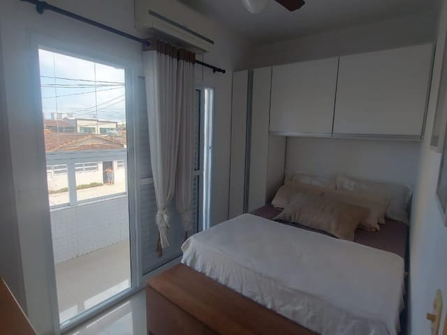 Apartamento 2 quartos e 1 banheiro, à venda, no bairro Maracanã em Praia Grande