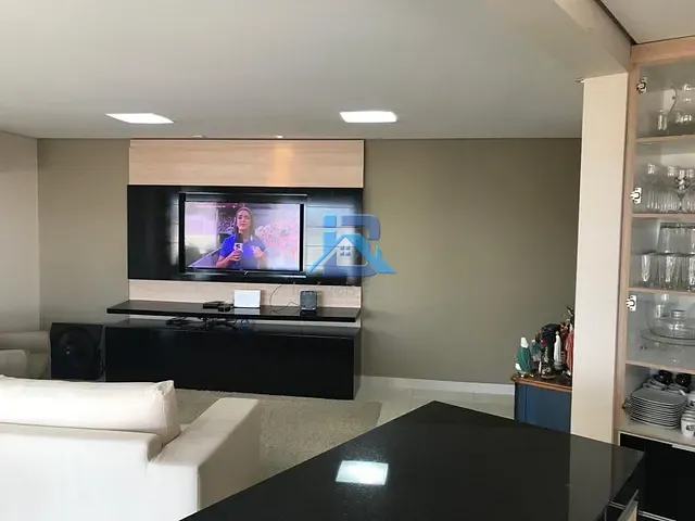 Apartamento com 118m² 3 quartos e 4 banheiros, para alugar, no bairro Centro em Itatiba