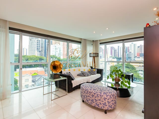 Apartamento com 379m² 4 quartos e 6 banheiros, à venda, no bairro Água Verde em Curitiba