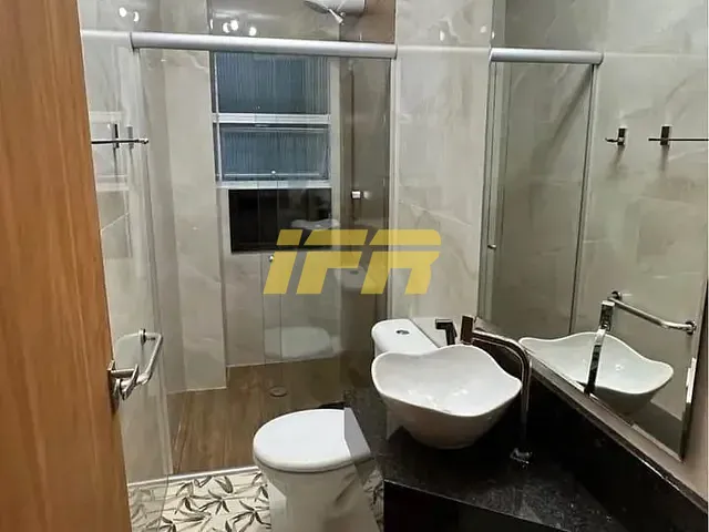 Apartamento 2 quartos e 2 banheiros, à venda, no bairro Praia Grande em Ubatuba