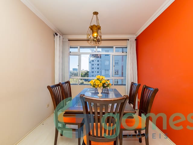 Apartamento 3 quartos e 1 banheiro, à venda, no bairro Cabral em Curitiba