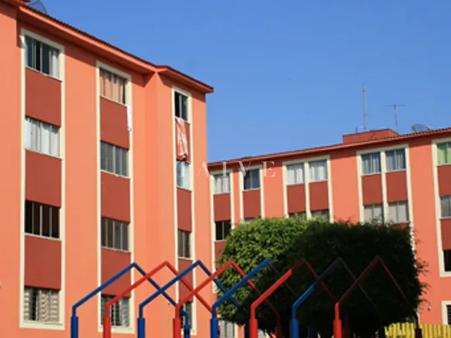 Apartamento 3 quartos e 1 banheiro, à venda, no bairro Pacaembu em Londrina
