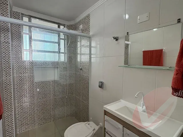 Apartamento 1 quarto e 1 banheiro, à venda, no bairro Guilhermina em Praia Grande