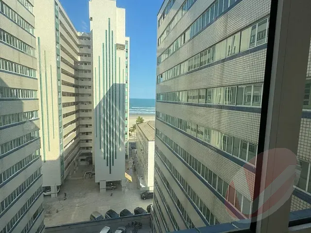 Apartamento 1 quarto e 1 banheiro, à venda, no bairro Guilhermina em Praia Grande