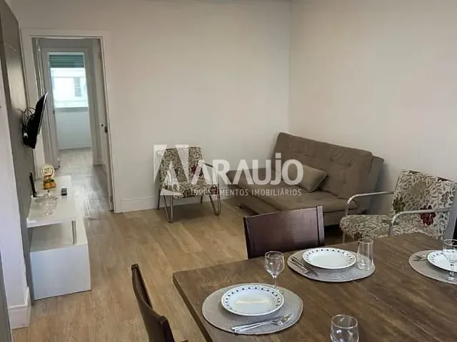 Apartamento 3 quartos e 2 banheiros, à venda, no bairro Centro em Balneário Camboriú