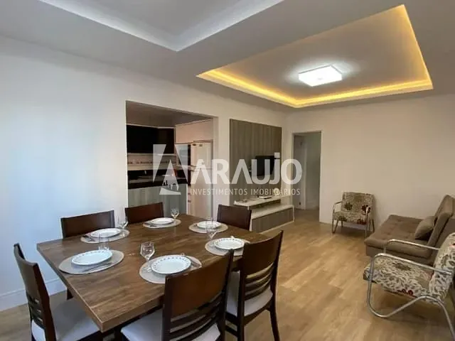 Apartamento 3 quartos e 2 banheiros, à venda, no bairro Centro em Balneário Camboriú