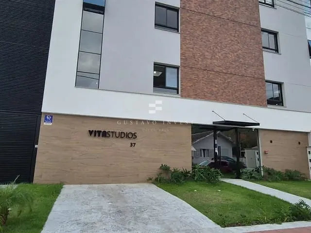 Apartamento 1 quarto e 1 banheiro, à venda ou para alugar, no bairro Santa Terezinha em Brusque