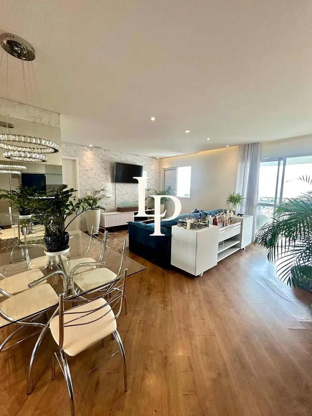 Apartamento, 2 quartos, 83 m² - Foto 1
