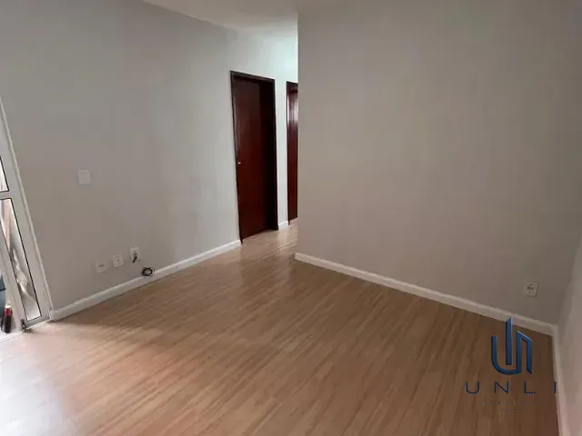 Apartamento 2 quartos e 1 banheiro, à venda, no bairro Jardim Mariana em Volta Redonda
