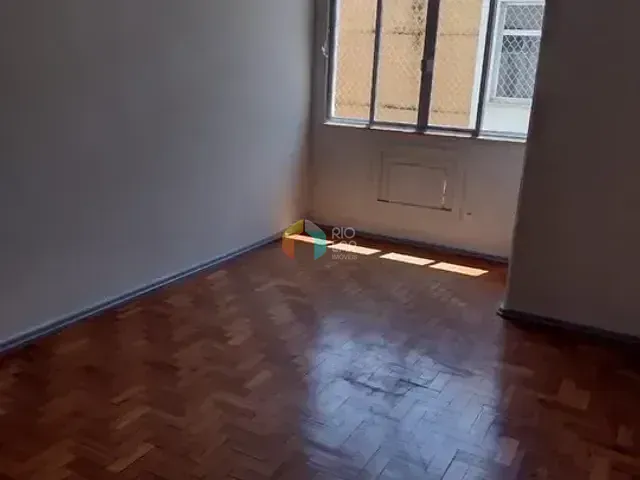 Apartamento com 95m² 2 quartos e 2 banheiros, à venda, no bairro Icaraí em Niterói