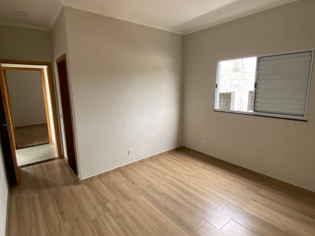 Apartamento 2 quartos e 1 banheiro, para alugar, no bairro Jatobás em Extrema