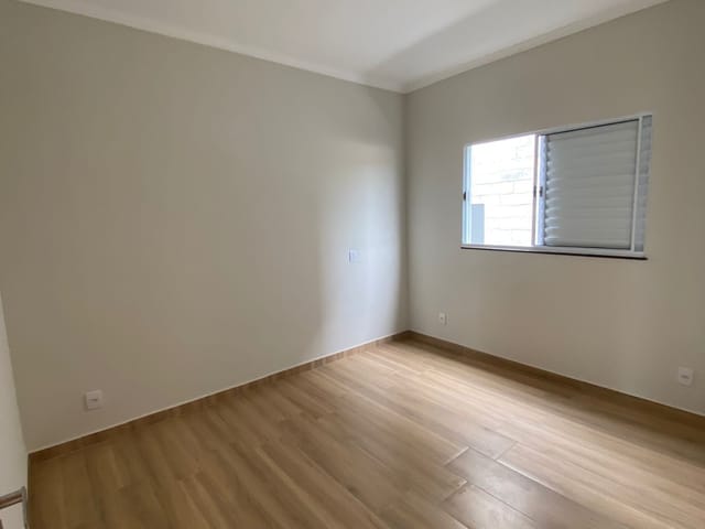 Apartamento 2 quartos e 1 banheiro, para alugar, no bairro Jatobás em Extrema
