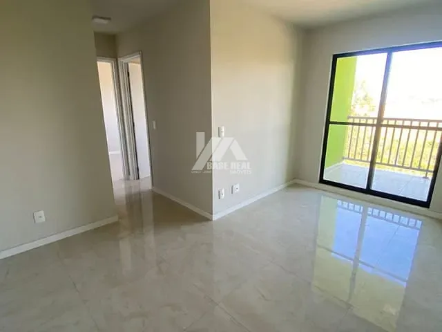 Apartamento com 53m² 2 quartos e 1 banheiro, à venda, no bairro Cidade dos Lagos em Guarapuava