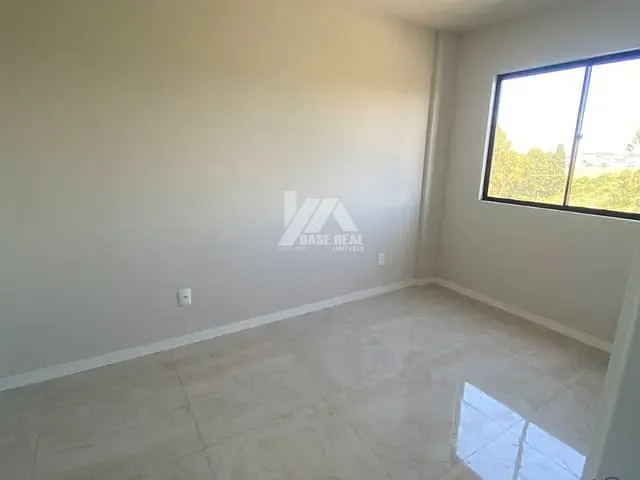 Apartamento com 53m² 2 quartos e 1 banheiro, à venda, no bairro Cidade dos Lagos em Guarapuava