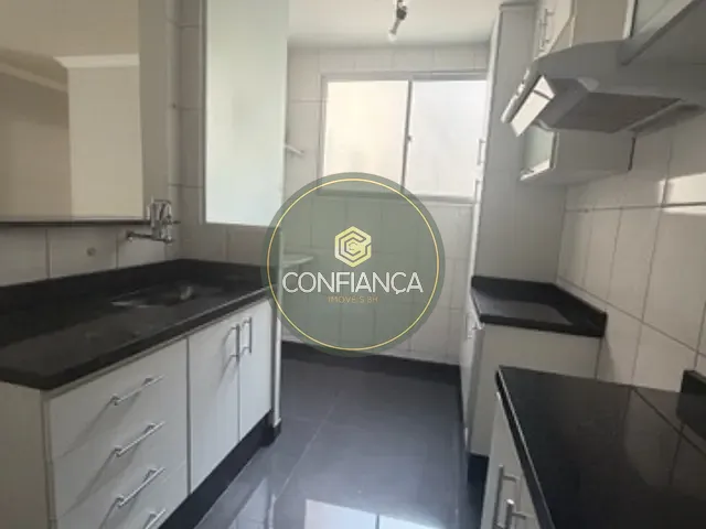 Apartamento 3 quartos e 2 banheiros, à venda, no bairro Santa Efigênia em Belo Horizonte