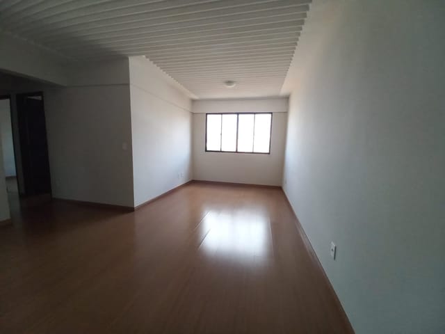 Foto do Apartamento - Apartamento para locação no Centro de Londrina | Imobiliária Itapuã S/C LTDA